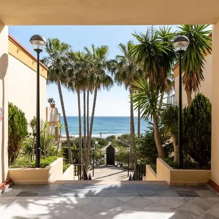 Ct 239 - Romana Playa - First Beachline Marbella